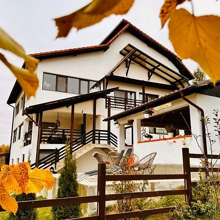 Pensiunea Gradina Ascunsa Bughea de Jos Zewnętrze zdjęcie